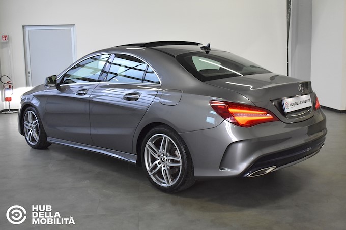 MERCEDES-BENZ CLA 180 d Automatic Premium